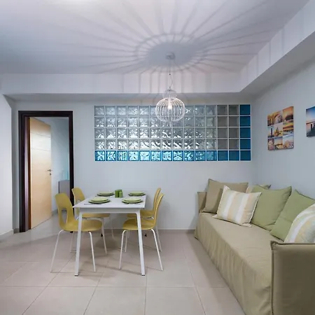 Daire Stefan's Loft