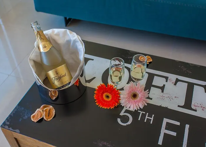 Stefan's Loft * Hanya