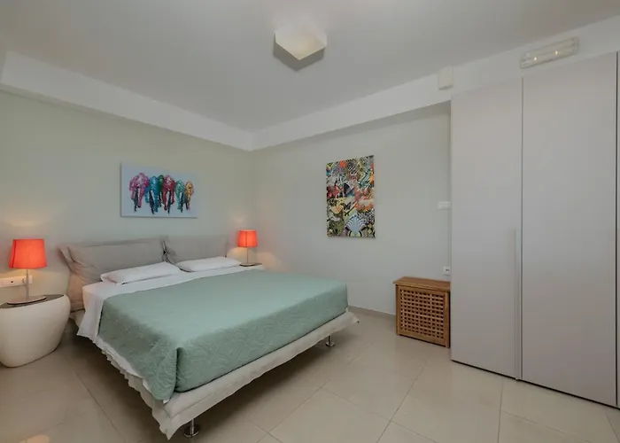 Daire Stefan's Loft Hanya